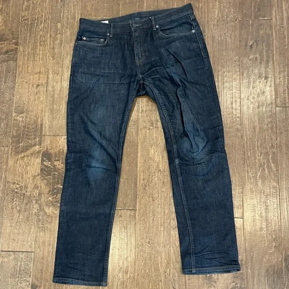 Banana Republic Men’s slim jeans - Picture 4 of 8